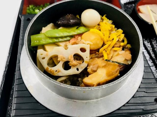 11月釜飯 11月釜飯